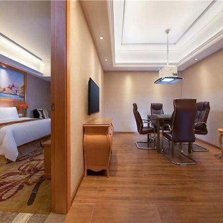 Vienna Hotel Dongguan Shi Bagian luar foto