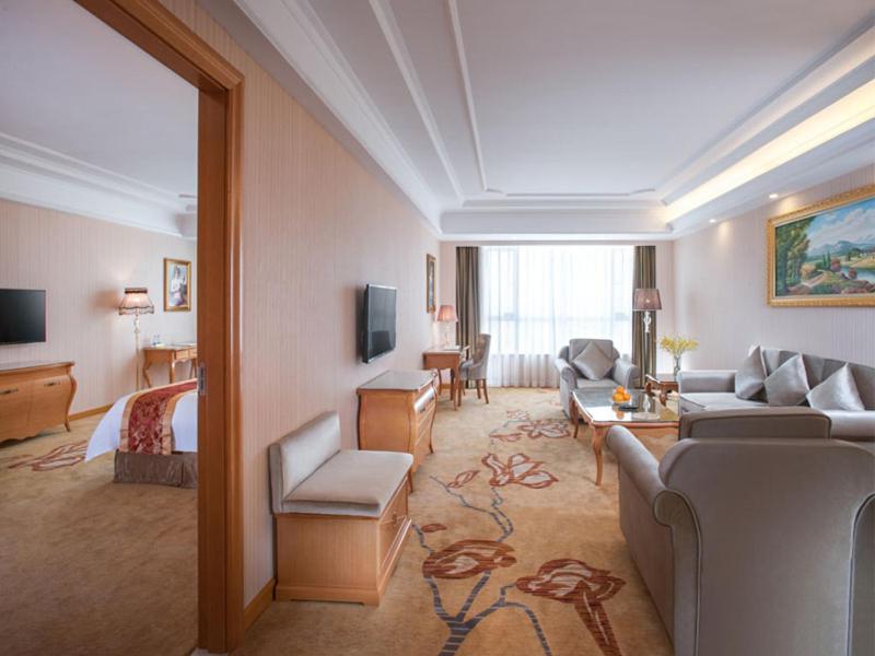 Vienna Hotel Dongguan Shi Bagian luar foto